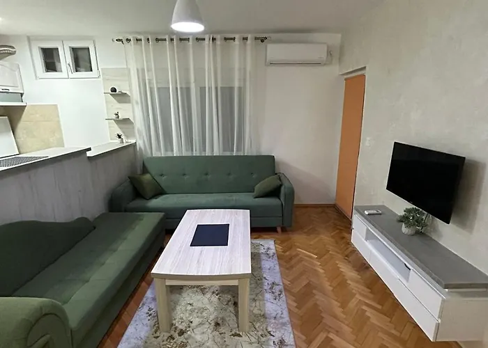 Apartman Autobuska