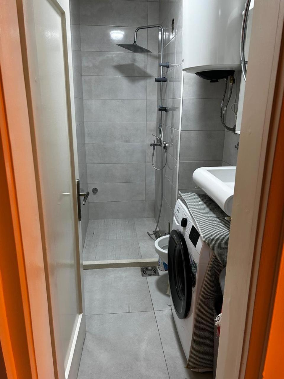 Apartman Autobuska